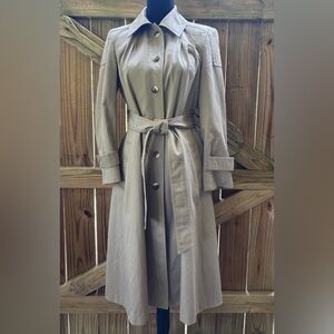 Vintage Hampton Court Classic Tan Belted Trench Coat Preppy Academia Size 7